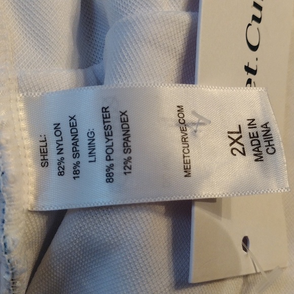 Meet. Curve Women's One Piece Striped Swimsuit, Size 2XL, Multicolored - Picture 4 of 4